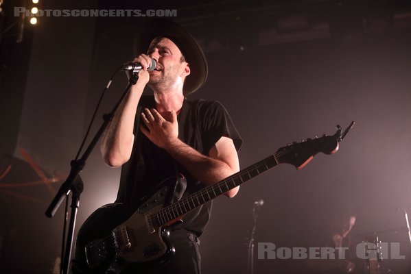 THE VEILS - 2023-06-12 - PARIS - Petit Bain - Finn Andrews